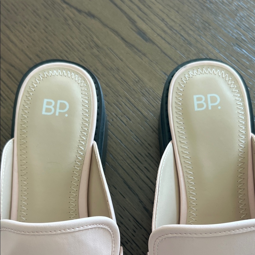 BP Women's Light Pink Loafers. Size 10 - Picture 3 of 5